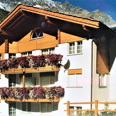 Ferienwohnung Casa Stella Saas-Grund Exterior foto