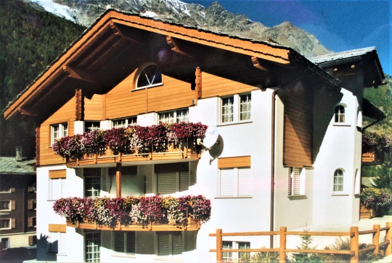 Ferienwohnung Casa Stella Saas-Grund Exterior foto